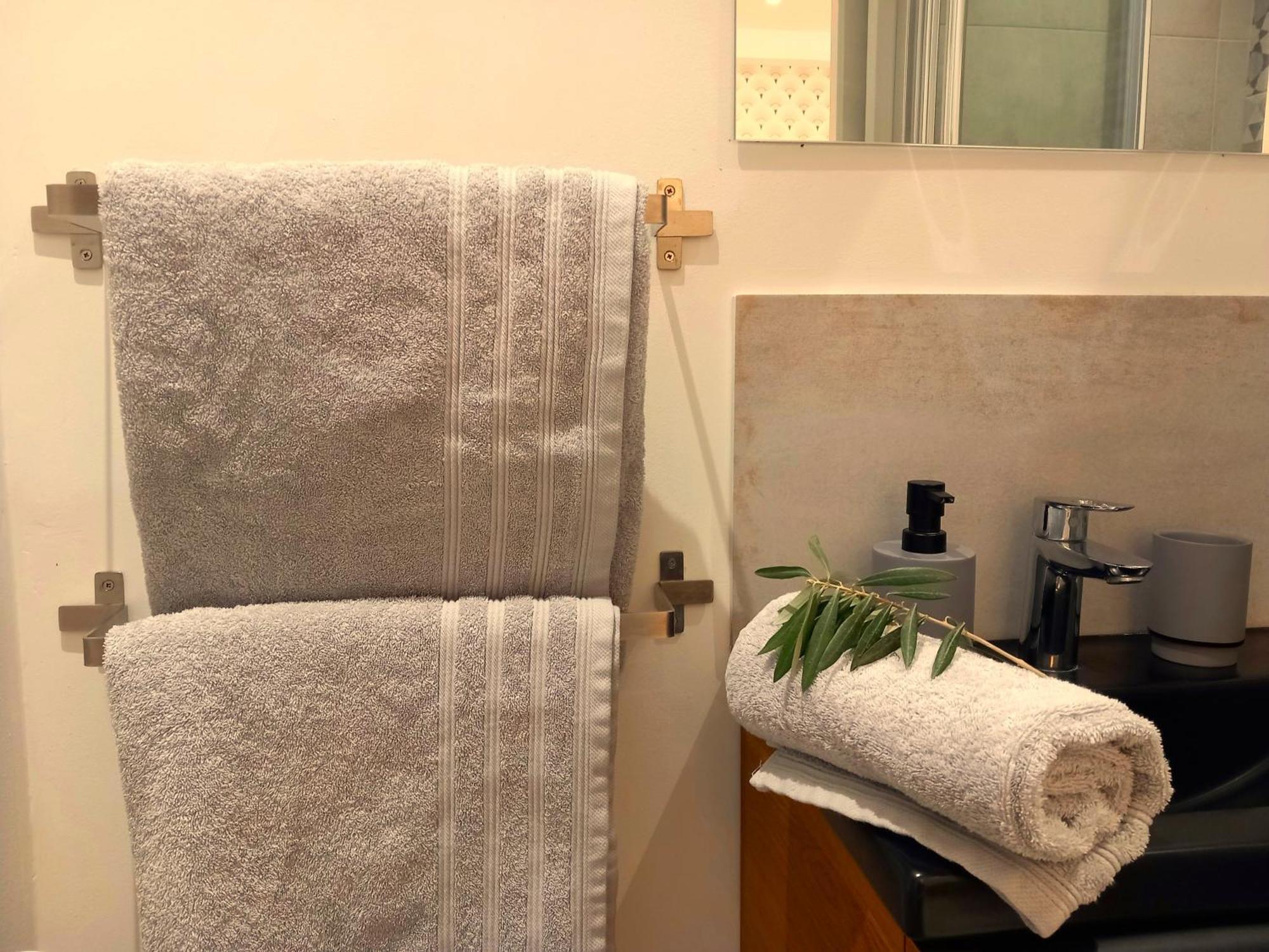 #2 # Place Charmante Apartment *